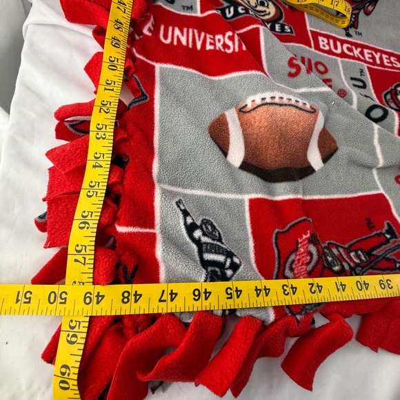 Ohio State Buckeyes NCAA Football Fleece Throw Blanket Red Gray 60x48 Handmade - Picture 3 of 7